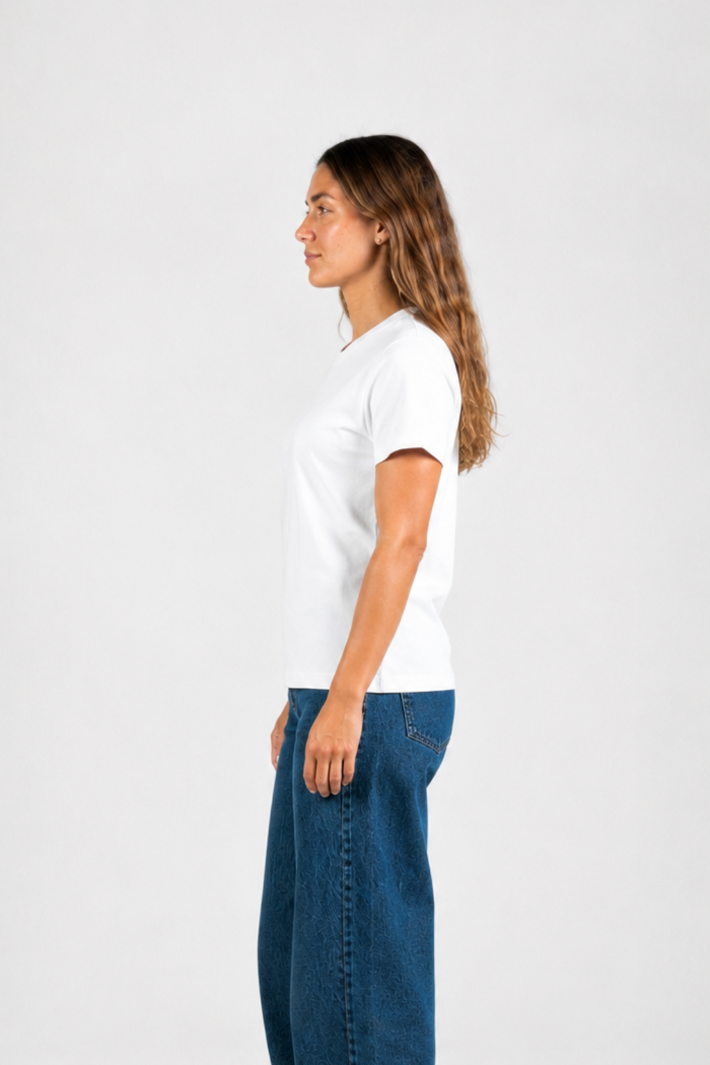 Playera Boston Mujer — Blanco — perfil
